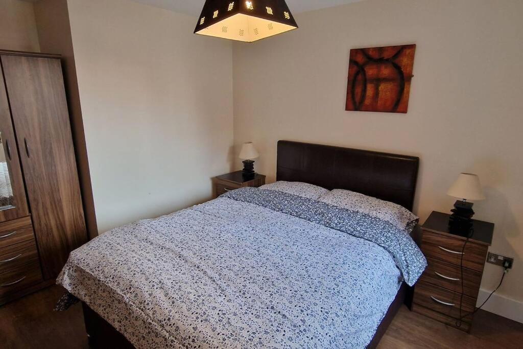 2 Bedroom Apartment Central Birmingham City Centre 外观 照片