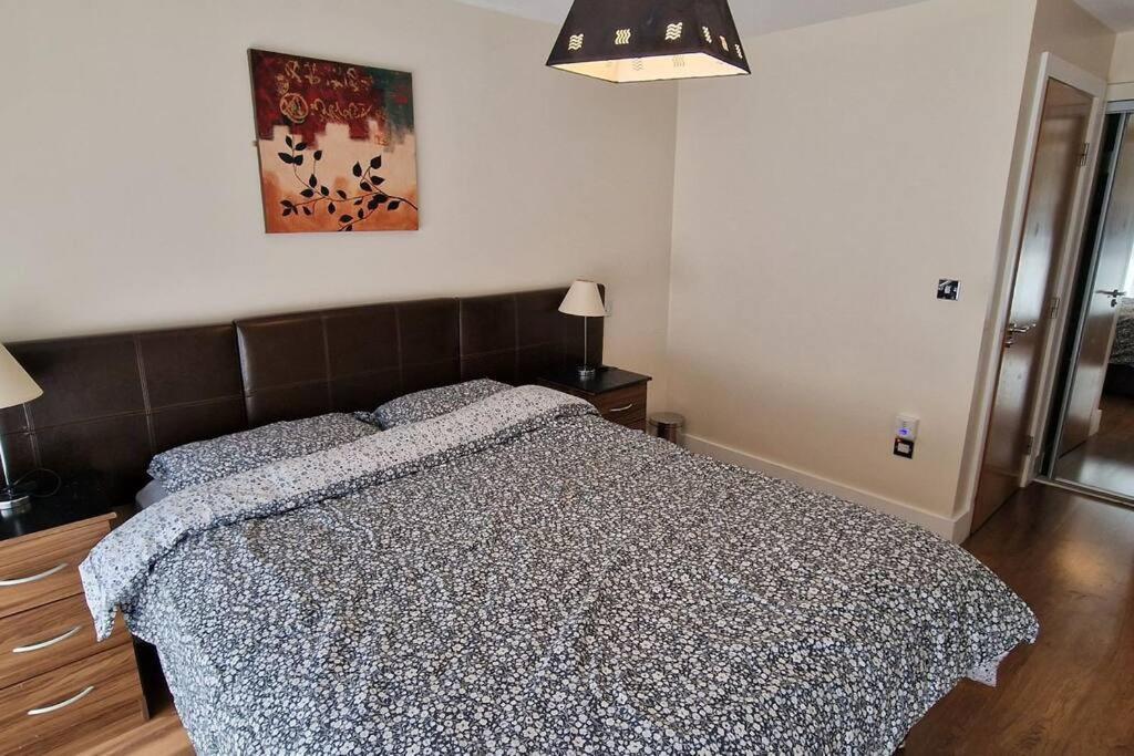 2 Bedroom Apartment Central Birmingham City Centre 外观 照片